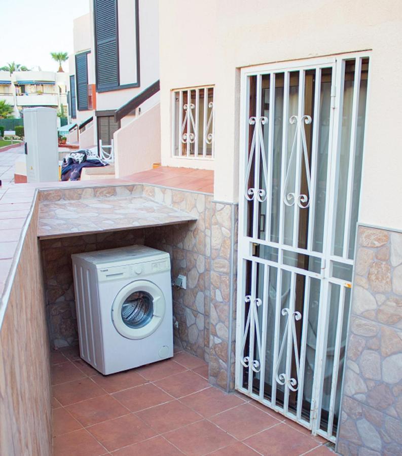 Welcome To The South And Sun Los Cristianos (Tenerife) Exterior photo
